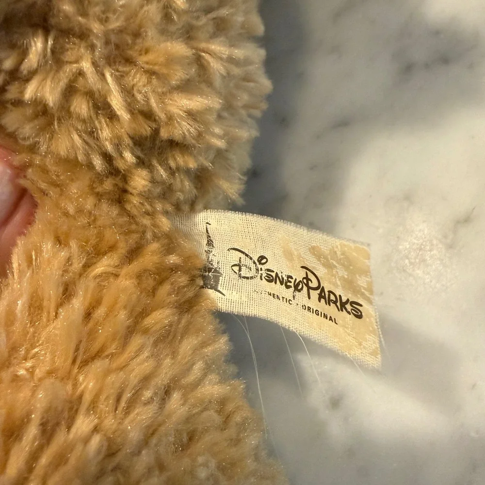 Preowned Disney Parks‎ Duffy the Disney Bear plush with original tag attached